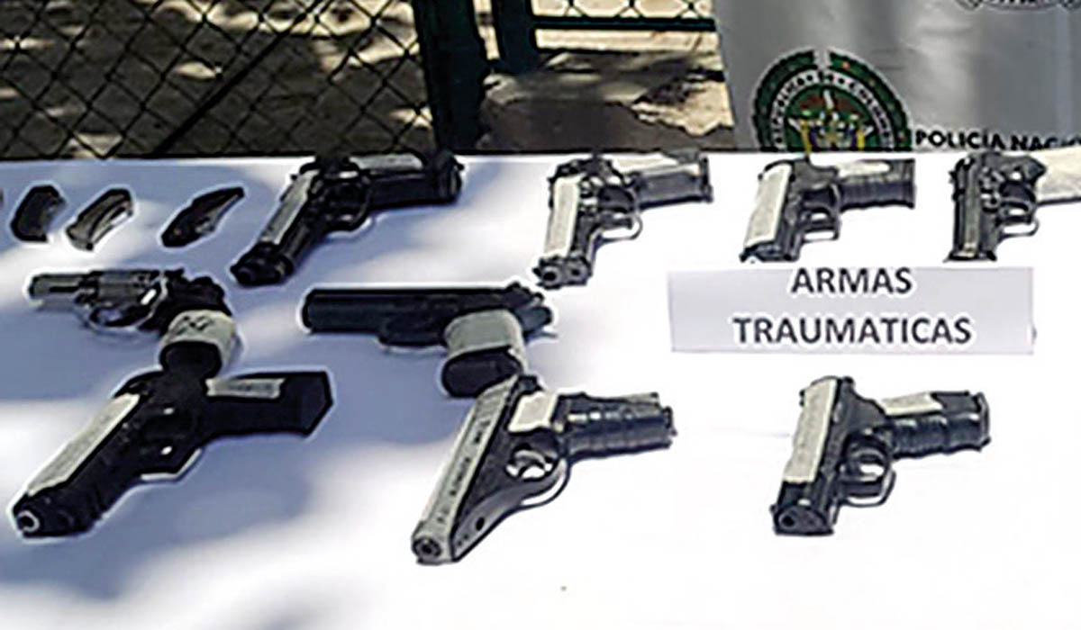 El mercado sin restricciones de las armas traumáticas en Colombia