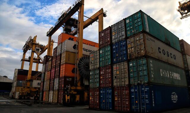 Se agrava crisis portuaria en buenaventura por 'invasión' de contenedores
