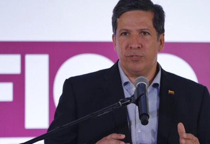 Apoyo de Rodrigo Lara a ‘Fico’ Gutiérrez lo distanció del Nuevo Liberalismo