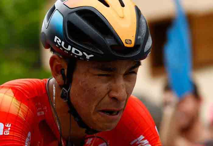 Imponente victoria en la etapa 17 de Santiago Buitrago en el Giro de Italia
