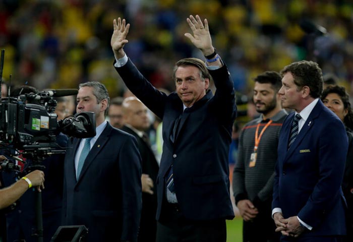 Bolsonaro evita felicitar a Petro y lo critica por pedir liberación de detenidos
