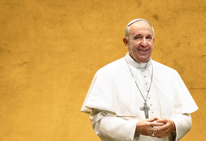 El Papa zanja los rumores de renuncia ante los obispos de Brasil
