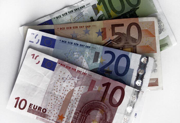 Euro llegó a perder paridad con dólar tras conocerse dato de inflación en EE.UU.