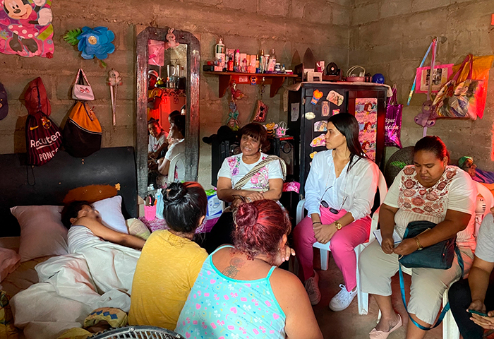 Secretaría de la Mujer brinda acompañamiento a venezolana apuñalada por su expareja