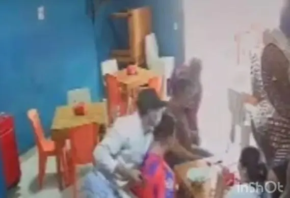 Video | Asaltaron restaurante y robaron a los clientes