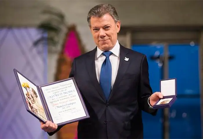 Caso Odebrecht: Oposición envía carta a Comité del Nobel para retirar premio de Santos