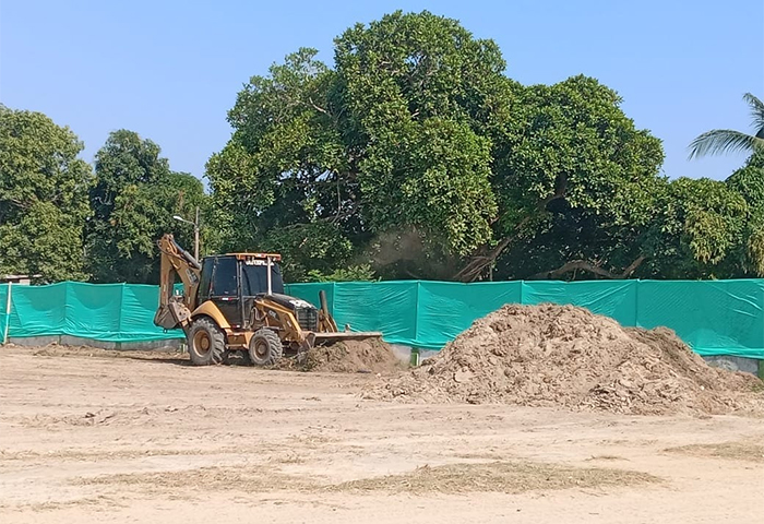 En El Retén: Empieza la remoción de tierra para construir el estadio de fútbol