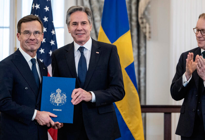 Suecia se une formalmente a la OTAN con la presión de Rusia como argumento