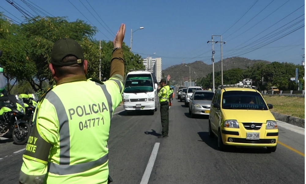 Más de 100 policías de en las calles para mayor seguridad vial